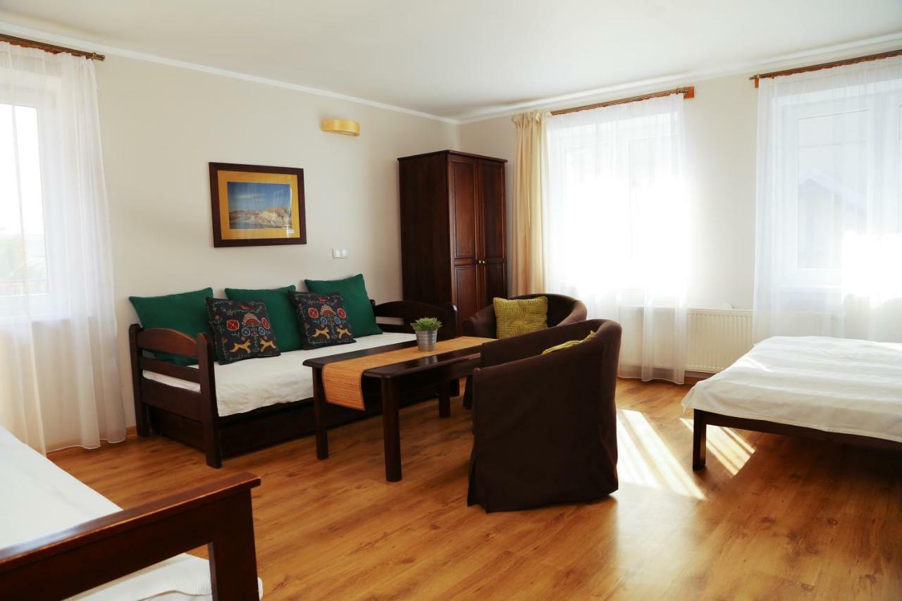 4 Strony Swiata Pokoje I Apartamenty 德兹维济诺 外观 照片